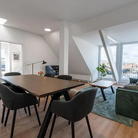 Апартаменты Luxus Penthouse Mitten In 6 Pers